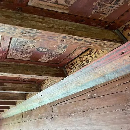 Loft Di Charme Con Travi Affrescate Appartement *