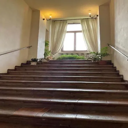 Loft Di Charme Con Travi Affrescate * Ferrare