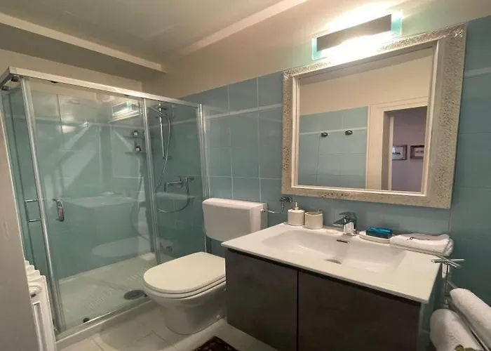 Loft Di Charme Con Travi Affrescate Διαμέρισμα Φεράρα